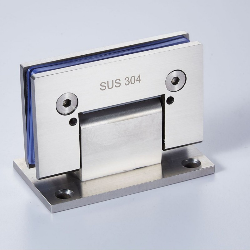 Bathroom glass accessories